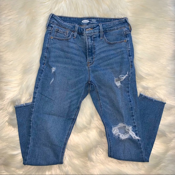 Old Navy Rockstar Ripped Skinny Jean - Picture 1 of 3
